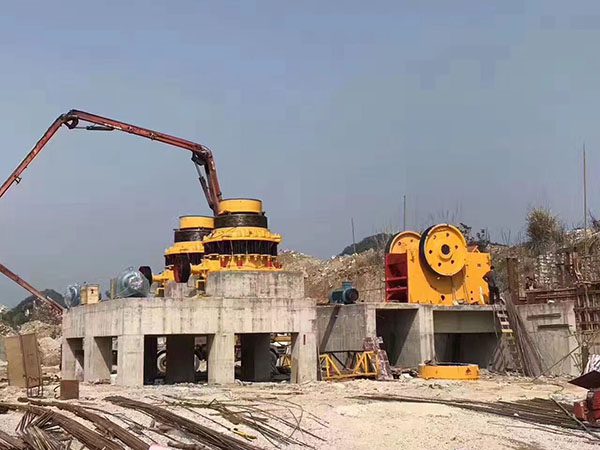福建石塊重錘破碎機的價格