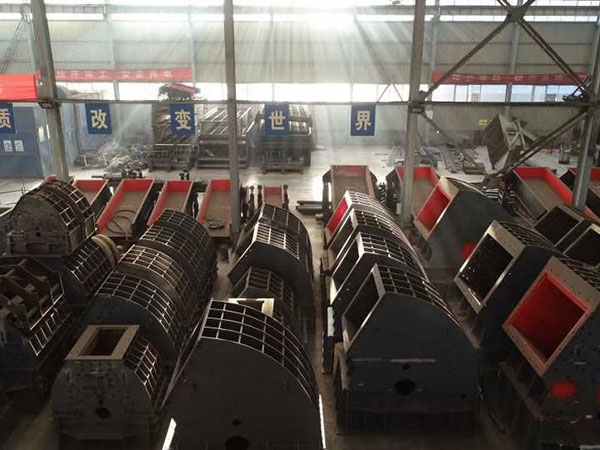 山東輪胎式重錘破碎機如何