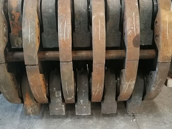 海南鄂破重錘破碎機(jī)器