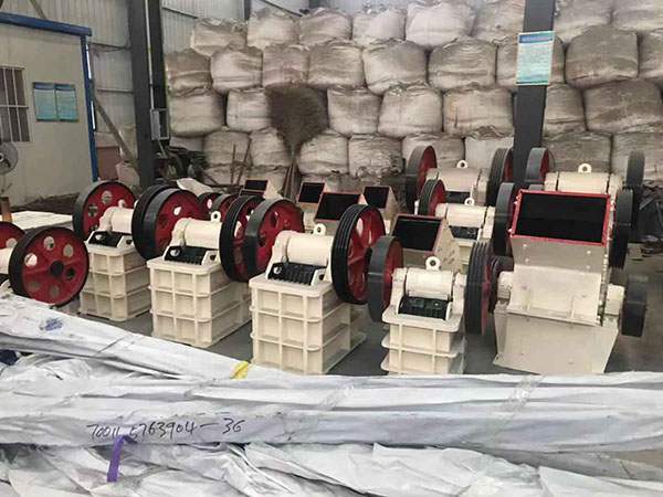 重慶移動碎石機移動破碎機購買