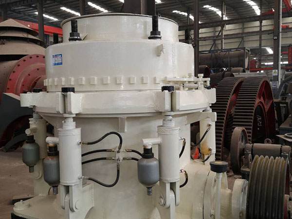 內(nèi)蒙古輪式重錘破碎機(jī)機(jī)械設(shè)備