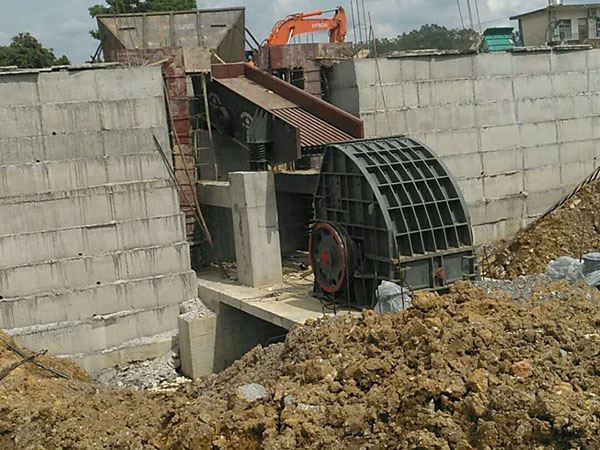 福建美斯達(dá)移動破碎機(jī)多少錢