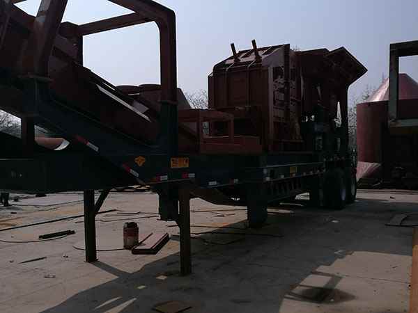 國產(chǎn)移動(dòng)破碎站動(dòng)圖
