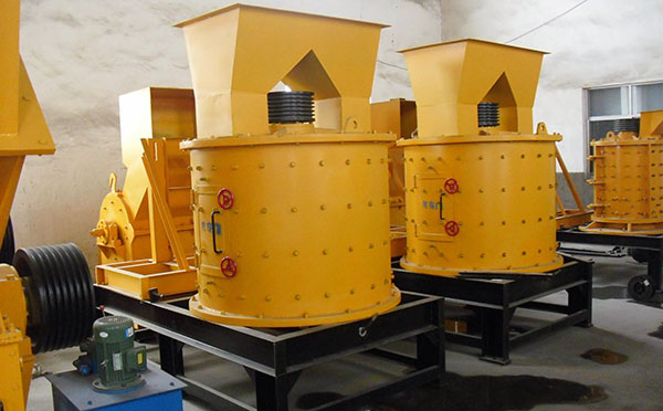 白云石復(fù)合式破碎機 白云石復(fù)合式破碎機